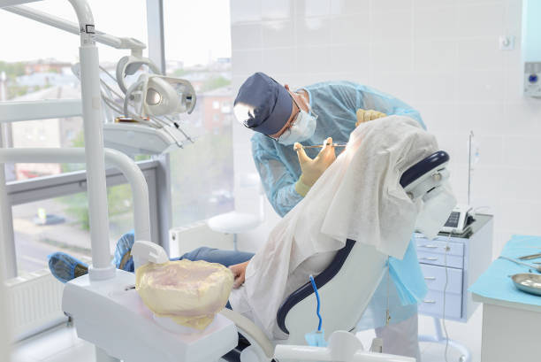 Best Weekend Emergency Dentist in Blue Jay, OH
